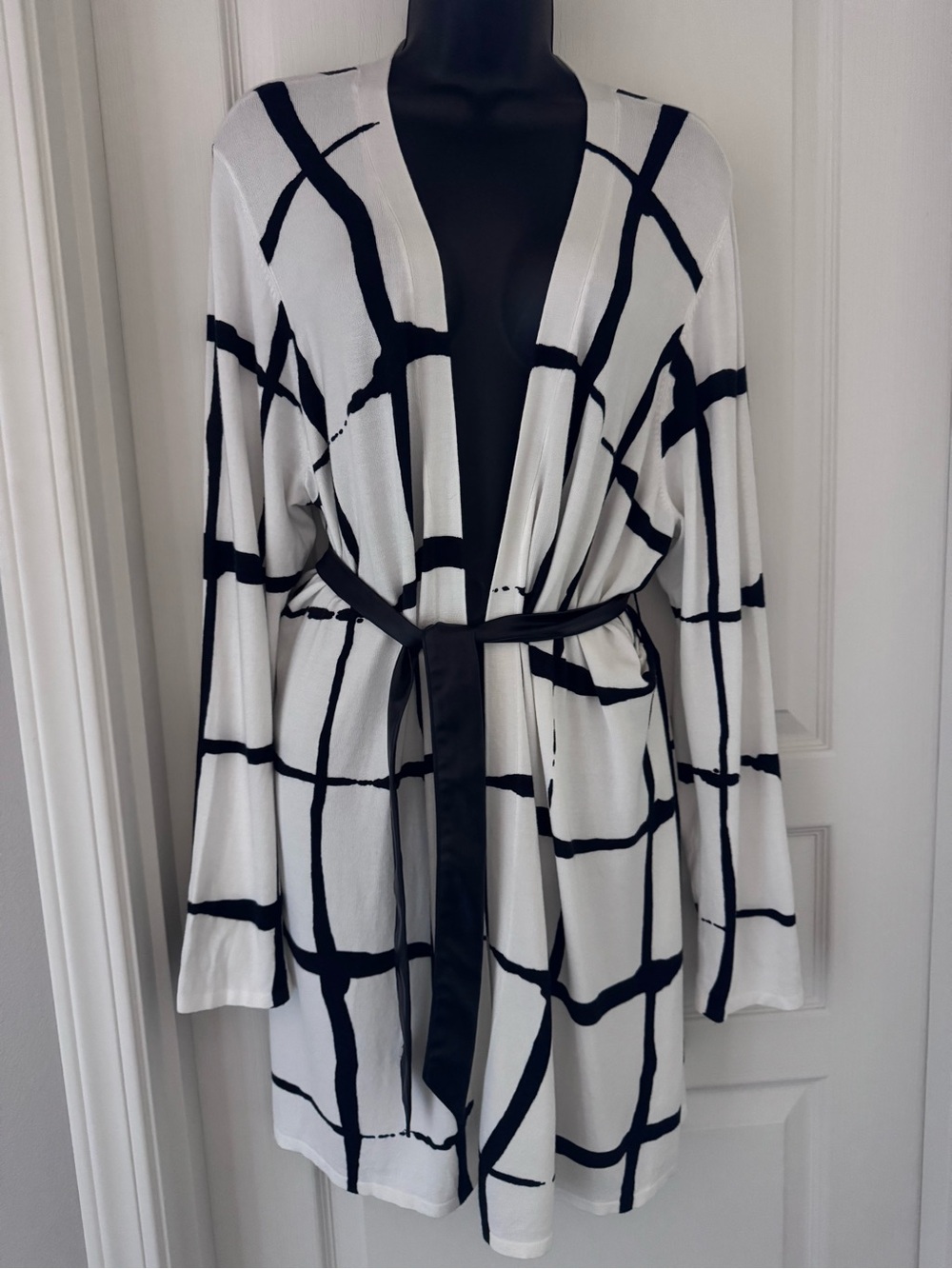 NWT CHICO’S White and Black Grid Print Belted Cardigan SZ 3